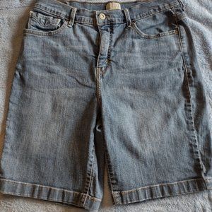 Levi's 512 Perfectly Slimming Jean Shorts Medium Blue Wash